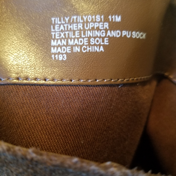 Steve Madden Tilly Boots - Picture 4 of 6